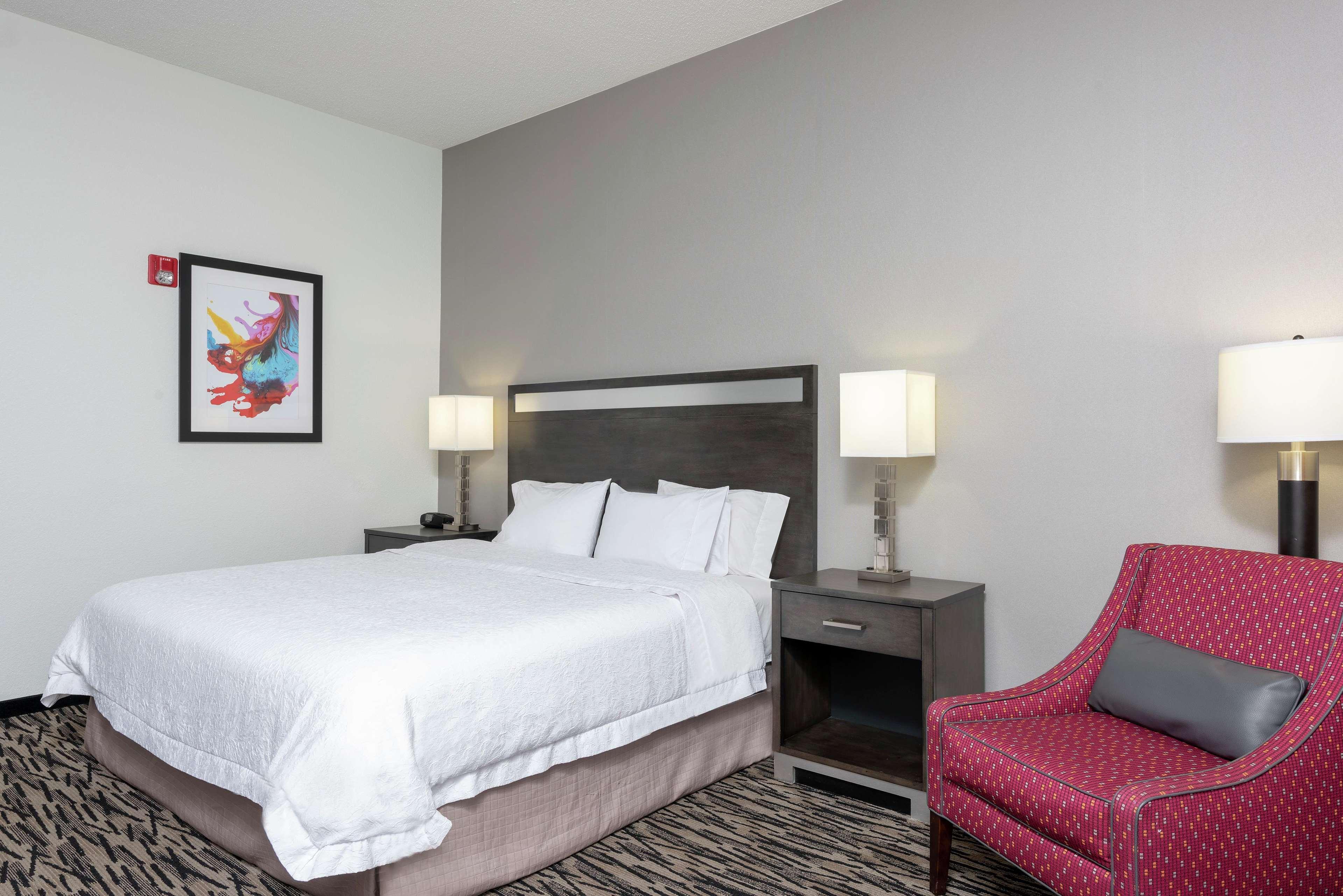 Hampton Inn Akron-South Екстериор снимка